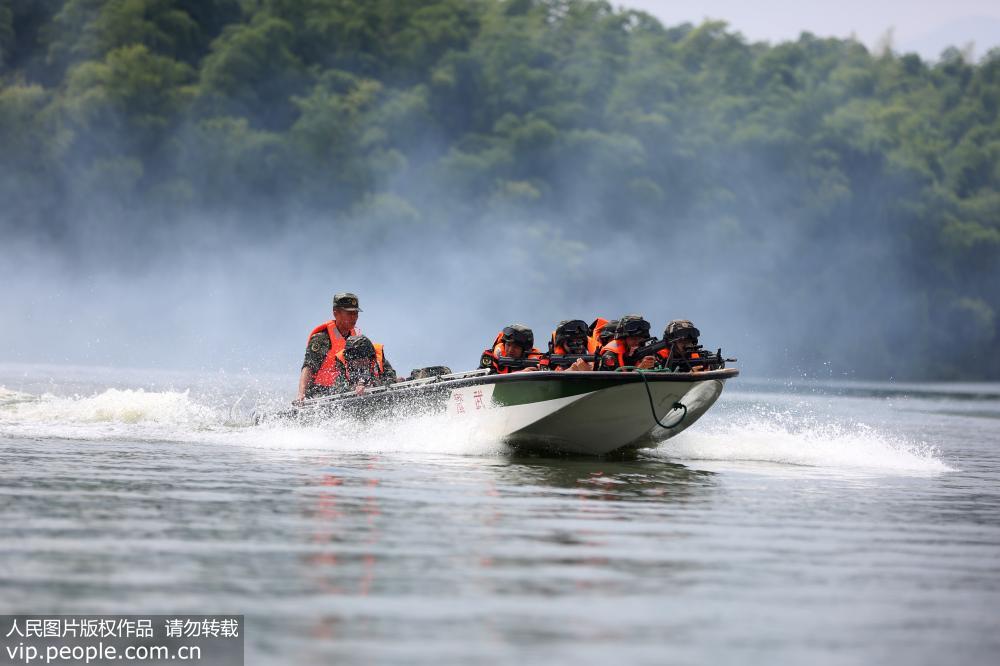 �㽭�侯��ս��Աˮ½����ѵ���¾�����2��