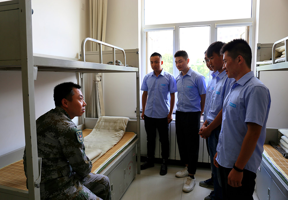 復轉軍人重溫軍營生活【2】