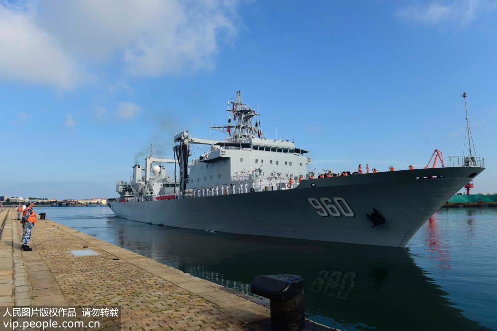 海軍第三十批護航編隊從青島起航赴亞丁灣