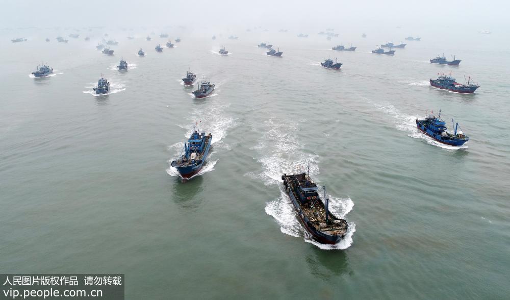 福建泉州：百舸爭流 出海捕魚