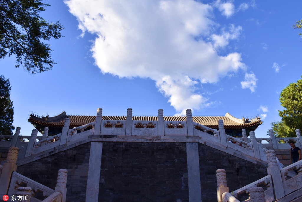 北京天空現高“顏值”好天氣  藍天白雲“觸手可及”【2】