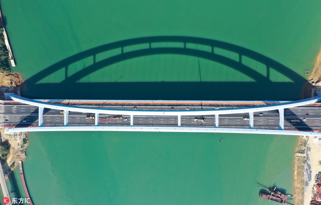 世界最大有推力钢箱拱桥正式通车 造价11.7亿破3项世界纪录【4】