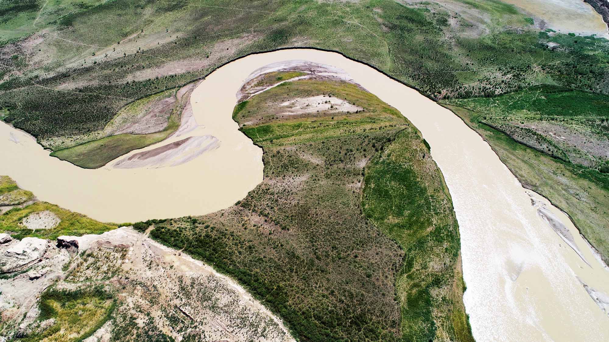 甘肅省酒泉市瓜州縣疏勒河。雷聲 攝