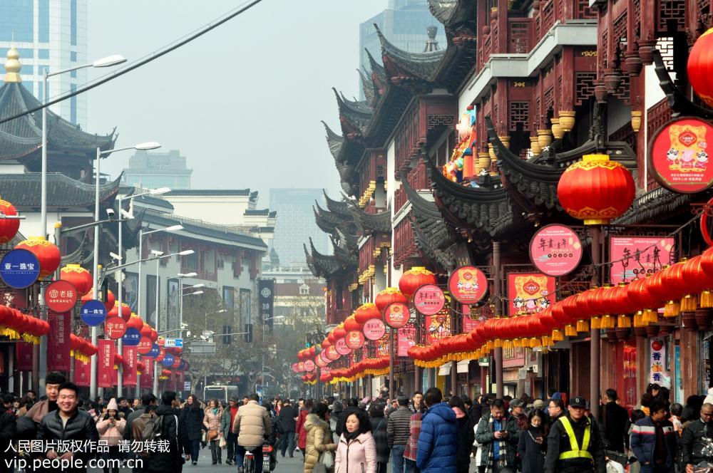 上海：2019豫園新春民俗燈會將試燈 眾多游客賞燈游覽【3】