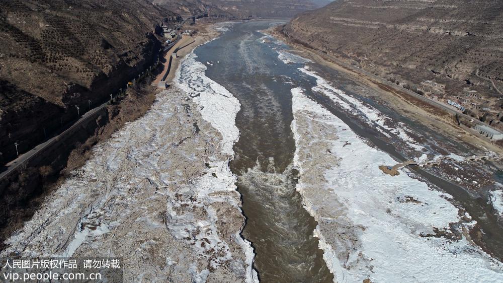 2019年1月21日，在山西吉縣黃河壺口景區拍攝的黃河壺口美景（無人機拍攝）。 