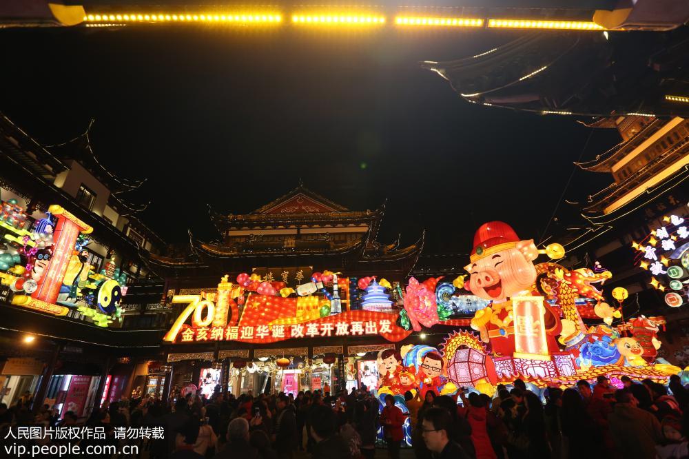 1月22日，2019上海豫園新春民俗藝術燈會現場。