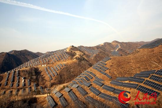 ͼΪɽ�ϳ�Ƭ�Ĺ���塣�����������