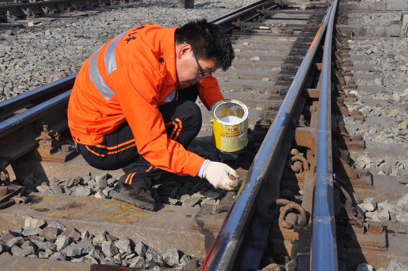 ��90�����źŰ೤�Ĵ��˼��ء�4��