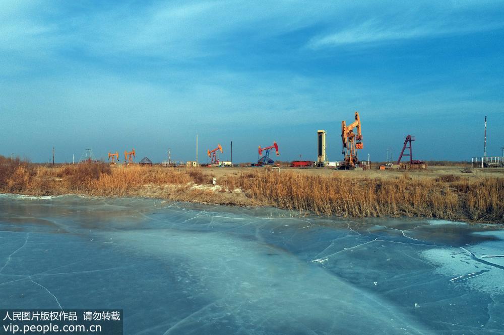1月27日，塔裡木盆地中國石化西北油田油氣井生產現場。