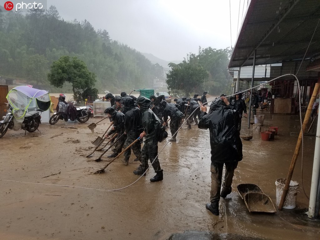 ����ǿ���굼�³������� �侯�ٱ�����ת�Ʊ���Ⱥ�ڡ�6��