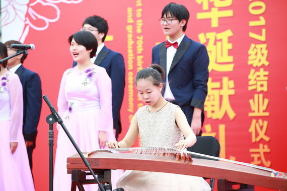 北京劳动保障职业学院500名贯通学子用一场“快闪”祝福祖国【3】