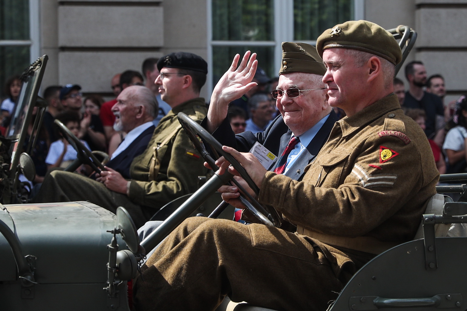7月21日，在比利時布魯塞爾，老兵參加比利時國慶閱兵式。