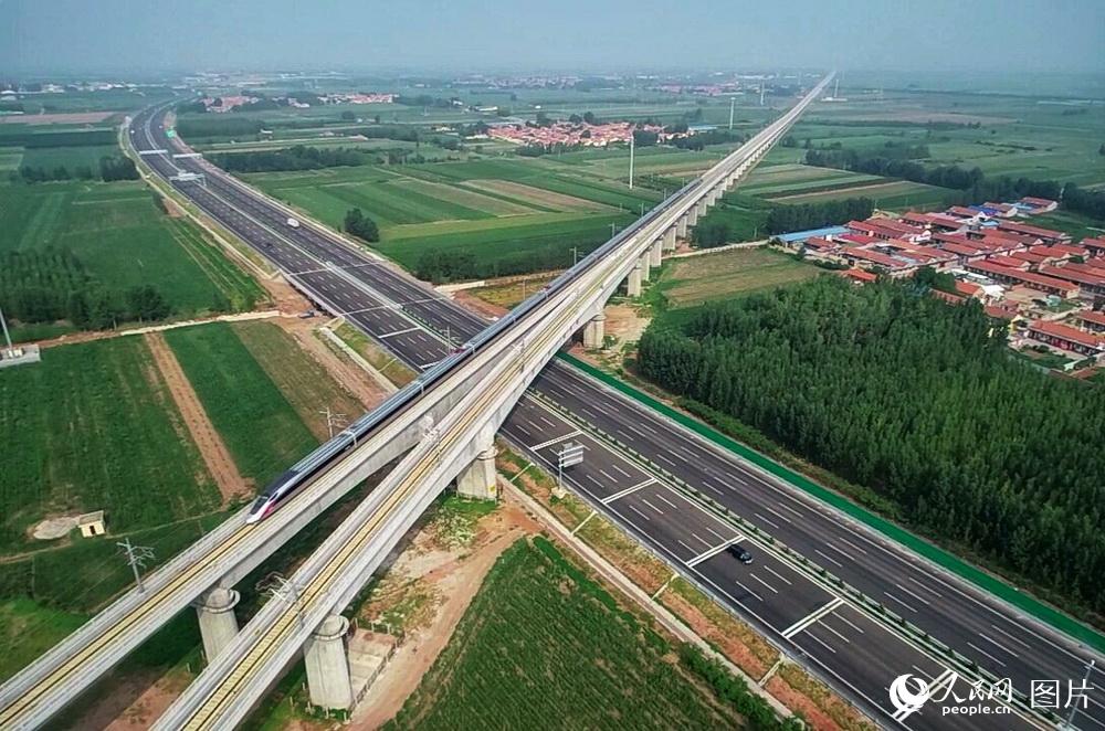 山東省“最強高速”八車道濟青高速全線通車
