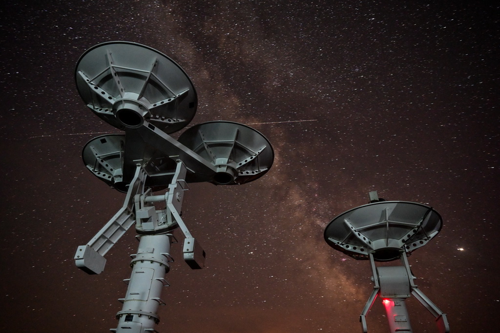 7��27��������ͼ�۲����������ǿա�