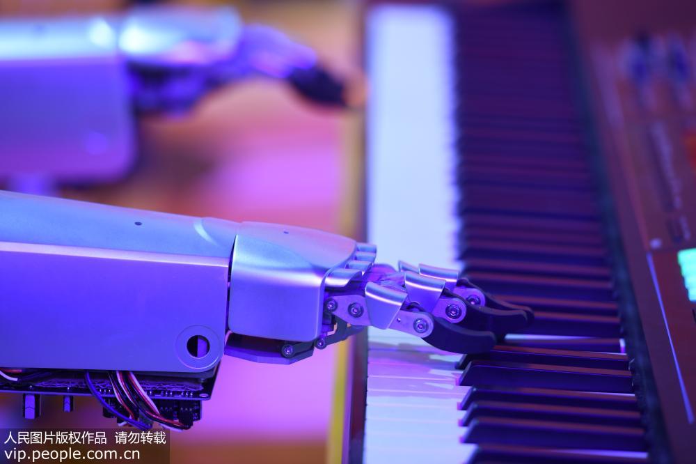 2019世界機器人大會在京開幕 700多款新銳機器人亮相【6】