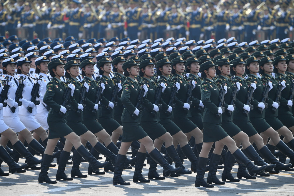 庆祝中华人民共和国成立70周年大会:女兵方队