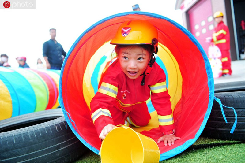 С��Ա���ڲμӻ���Ӫ���ж�ѵ����