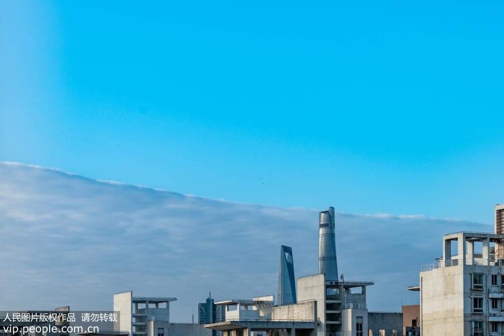 �Ϻ���ƽ�������ؾ��� ������·ֲ㡰��μ������