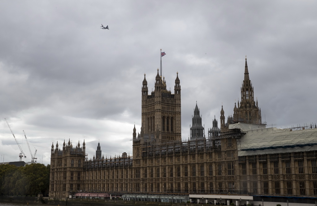 这是10月17日在英国伦敦拍摄的议会大厦.
