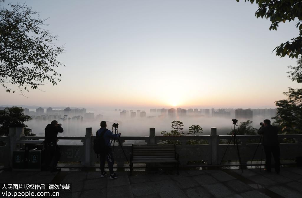 重慶市大足城區出現平流霧景觀【5】