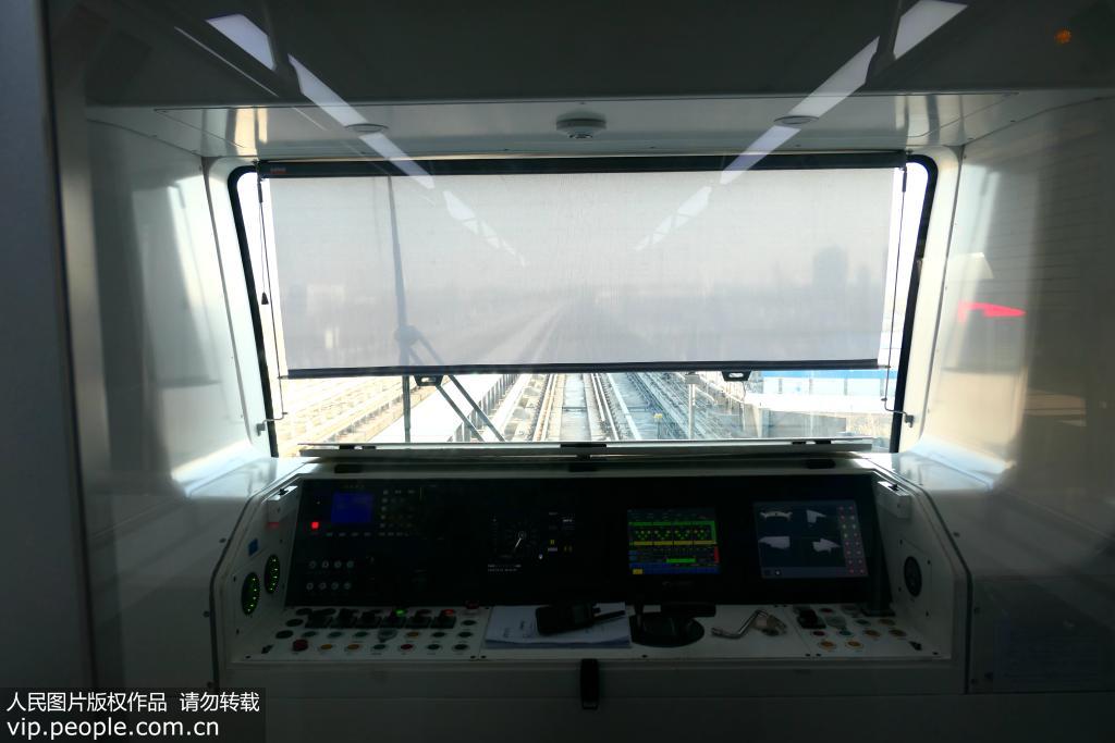 北京地铁燕房线列车实现无人驾驶【7】