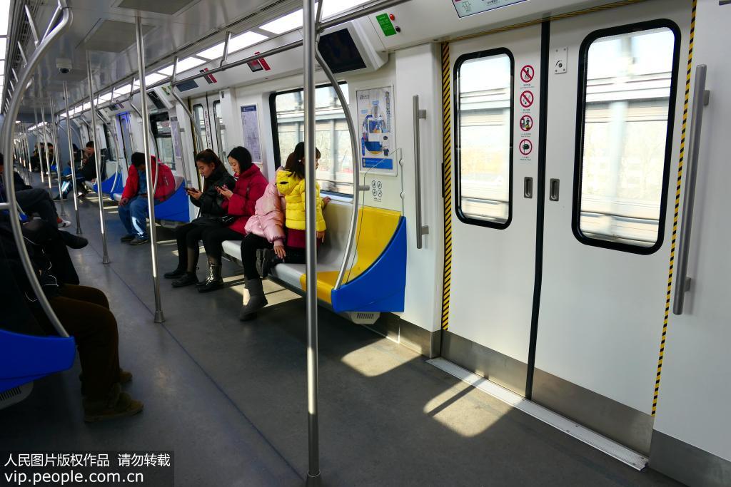 北京地铁燕房线列车实现无人驾驶【3】