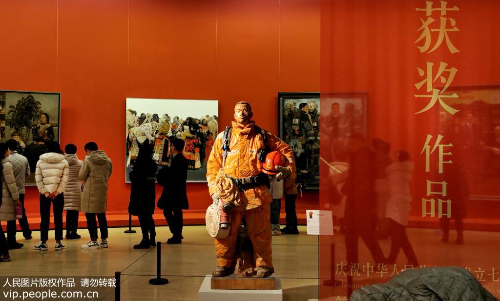 北京：第十三屆全國美展在中國美術館展出