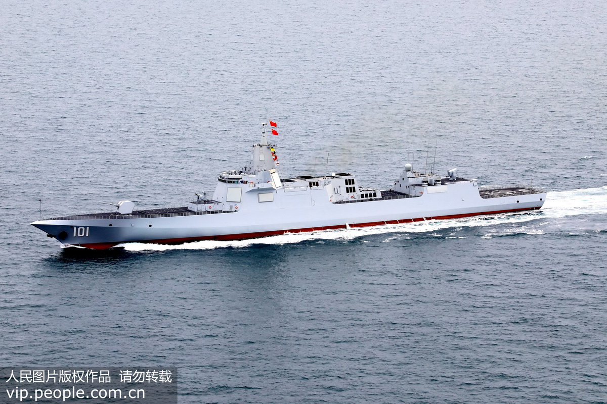 海軍055型驅逐艦南昌艦入列【4】