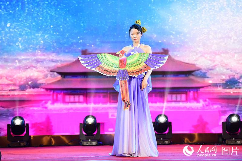 ���Ŵ��괺��ǧ�� �Ļ��͸���ů��ҡ���2020�ꡰ��֮�����´��Ļ���������6��