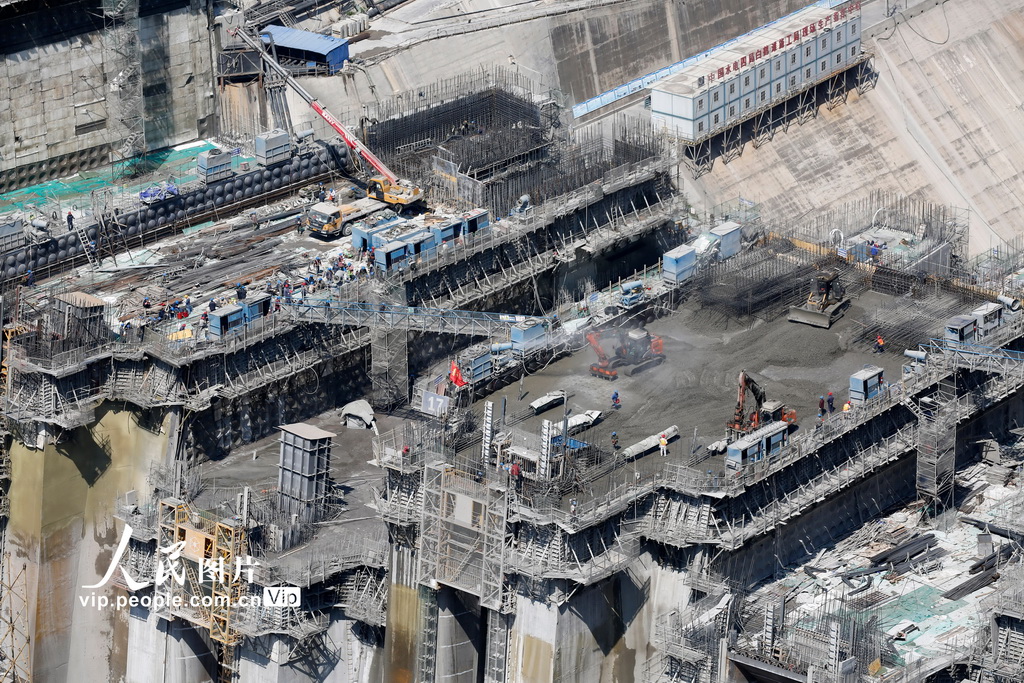 �����ش���Ŀ���裺�׺�̲ˮ��վץ�����衾7��