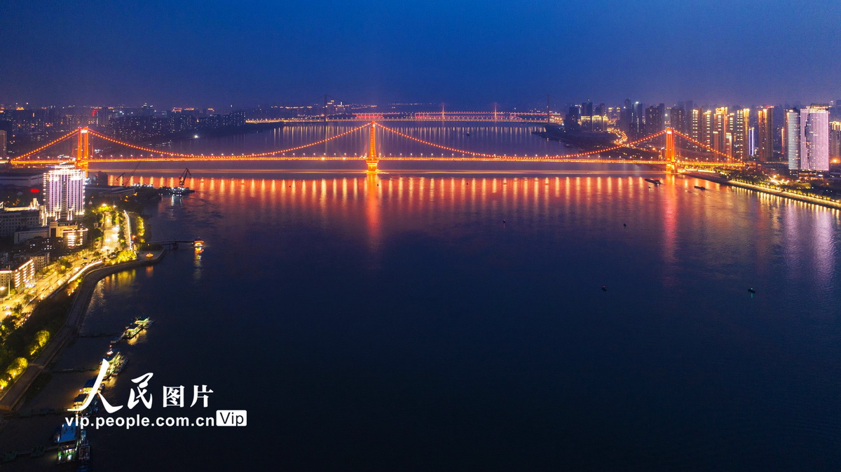 湖北武漢：夜景如畫