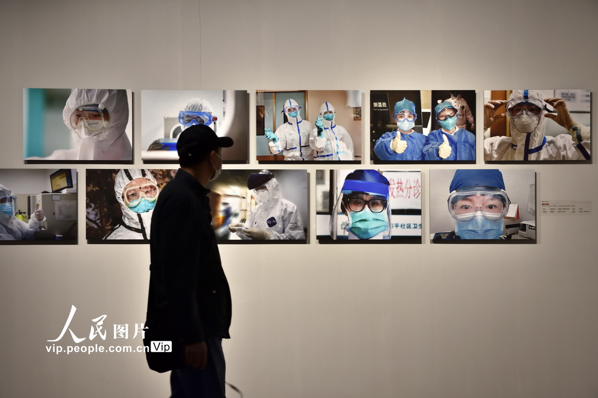 “召喚”——上海市抗擊新冠肺炎疫情美術、攝影主題展舉行【2】