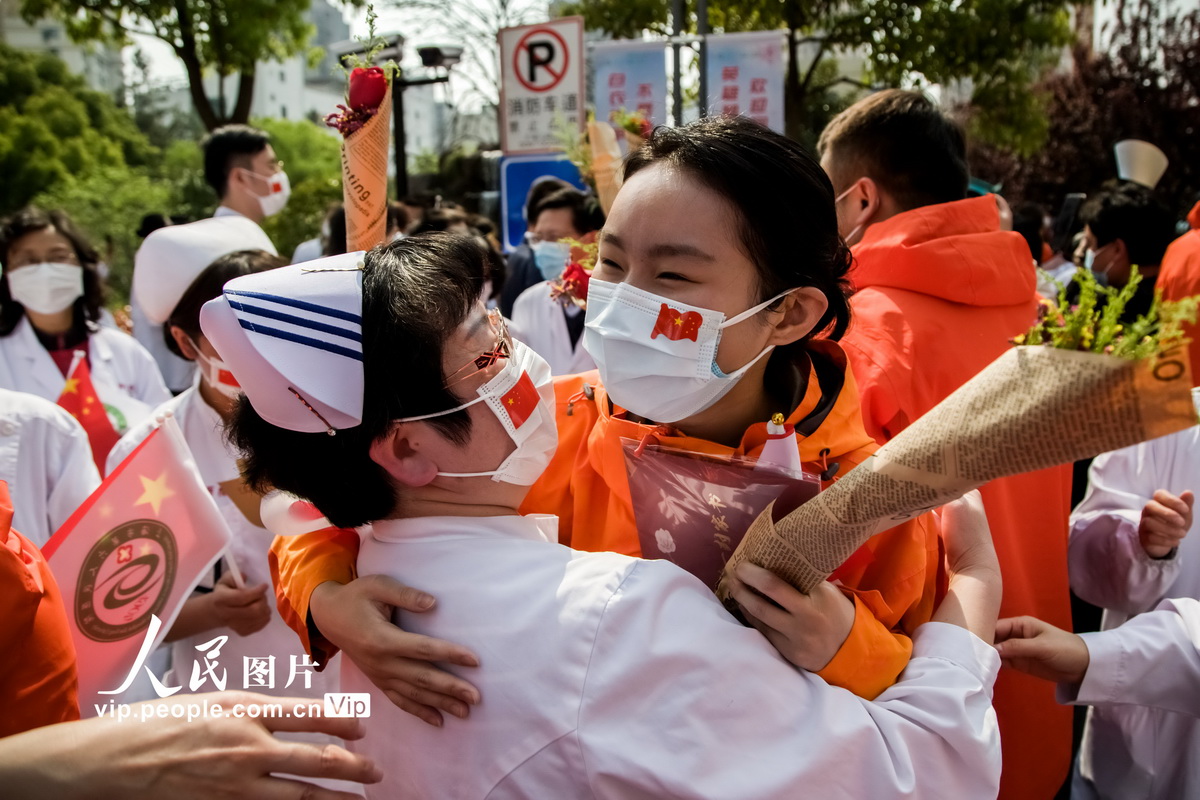 上海最后一批援鄂医疗队队员解除隔离归岗