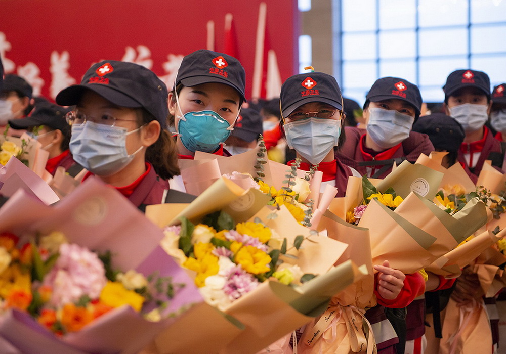 18.3月31日，杭州市第三批援鄂醫療隊全體隊員到達千島湖隔離休整。牟虹 攝