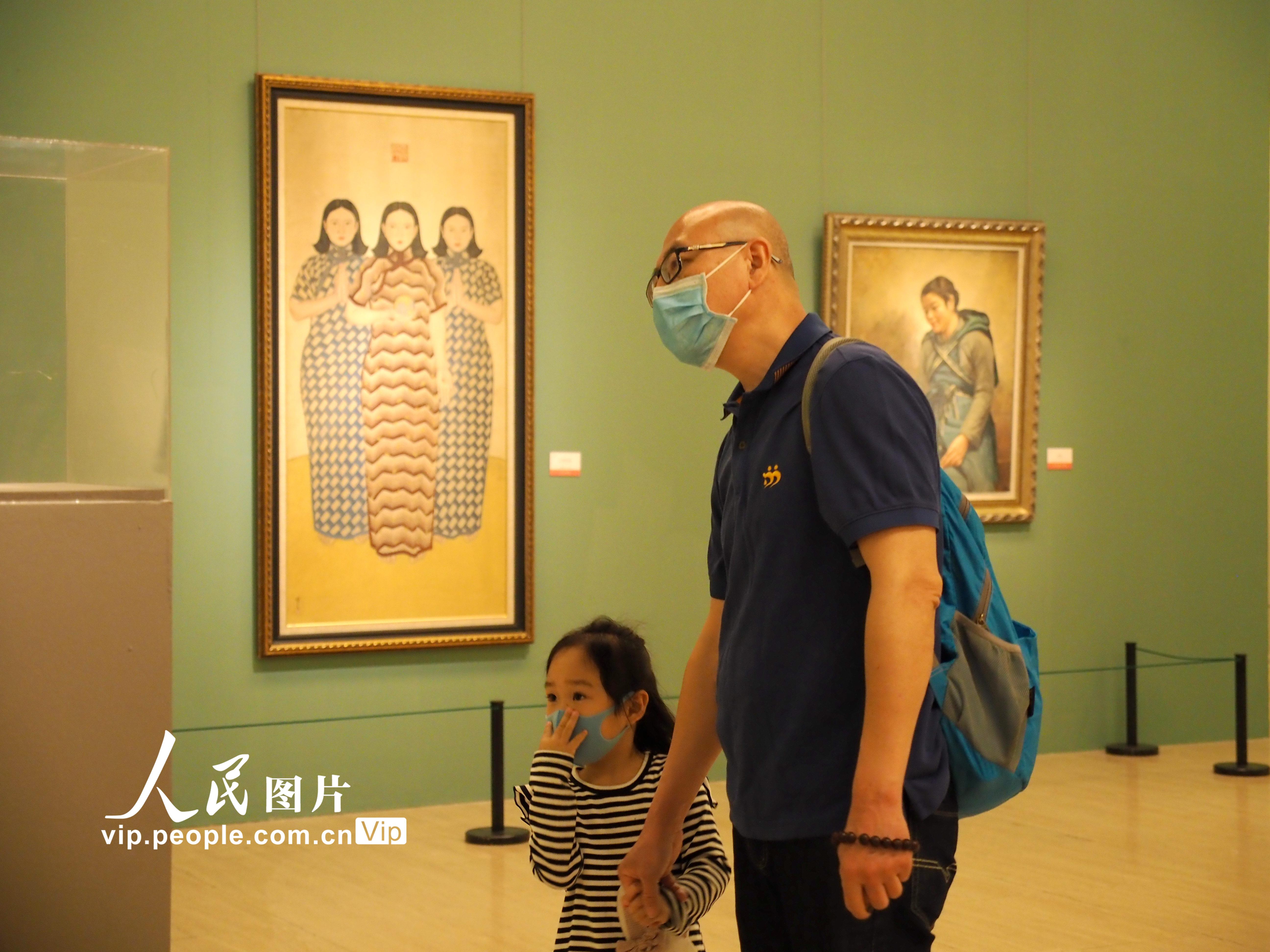 中国美术馆有序开放 每日限额500人