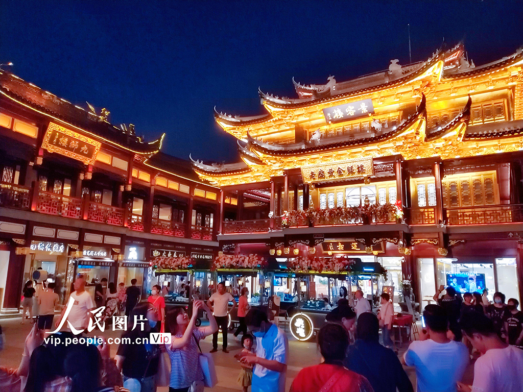 上海：复古庙会点亮夜经济消费市【5】