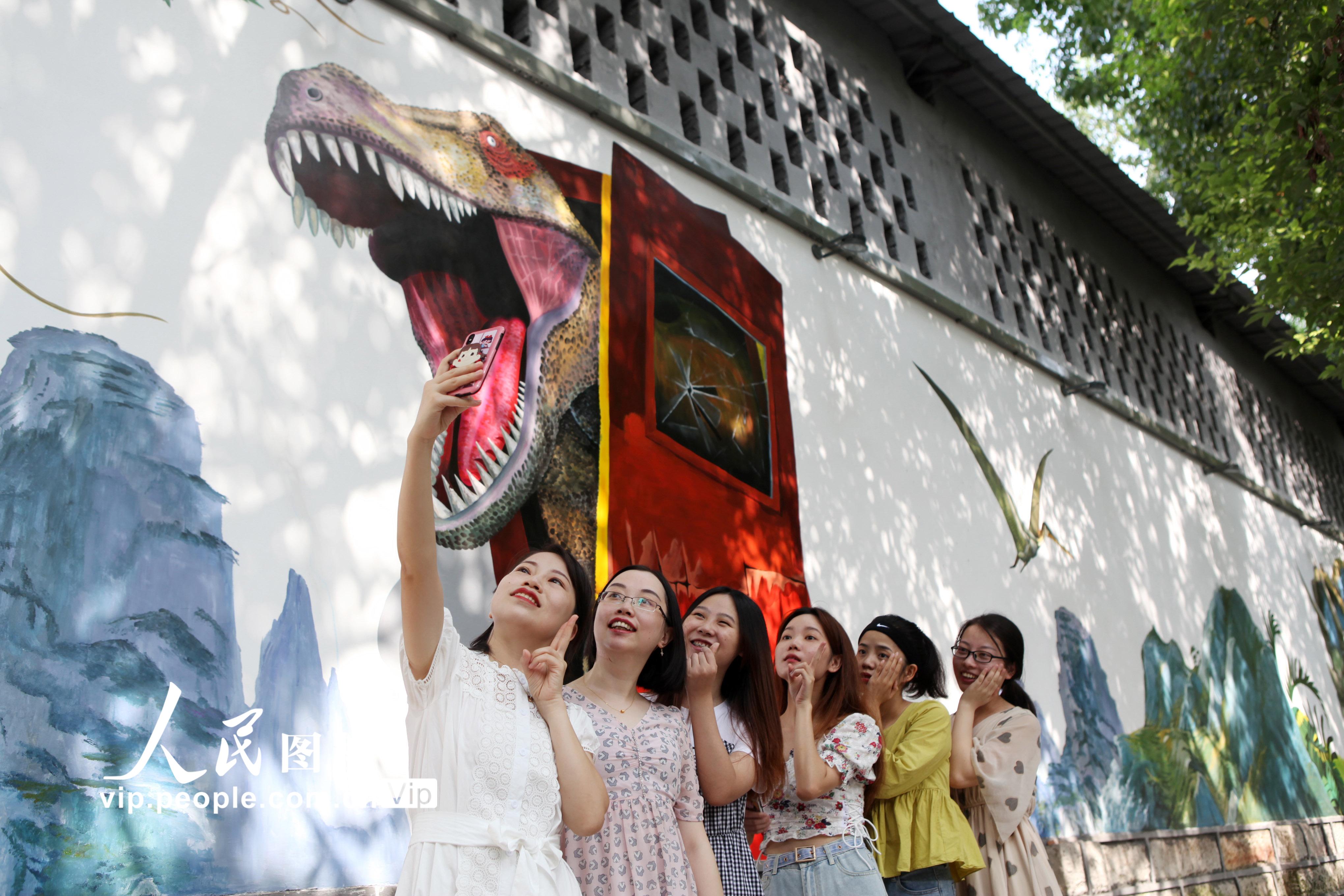 重慶永川：“兩面牆”變身3D藝術牆 提升老城區品質【4】