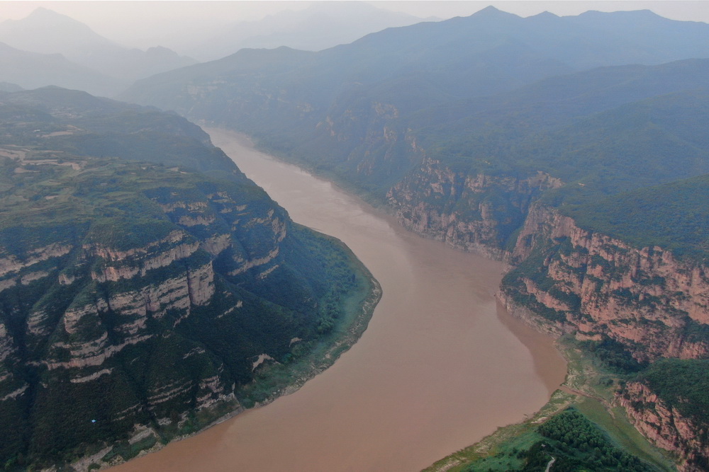 這是9月11日在河南省三門峽市澠池縣黃河丹峽景區拍攝的黃河景色（無人機照片）。新華社記者 郝源 攝