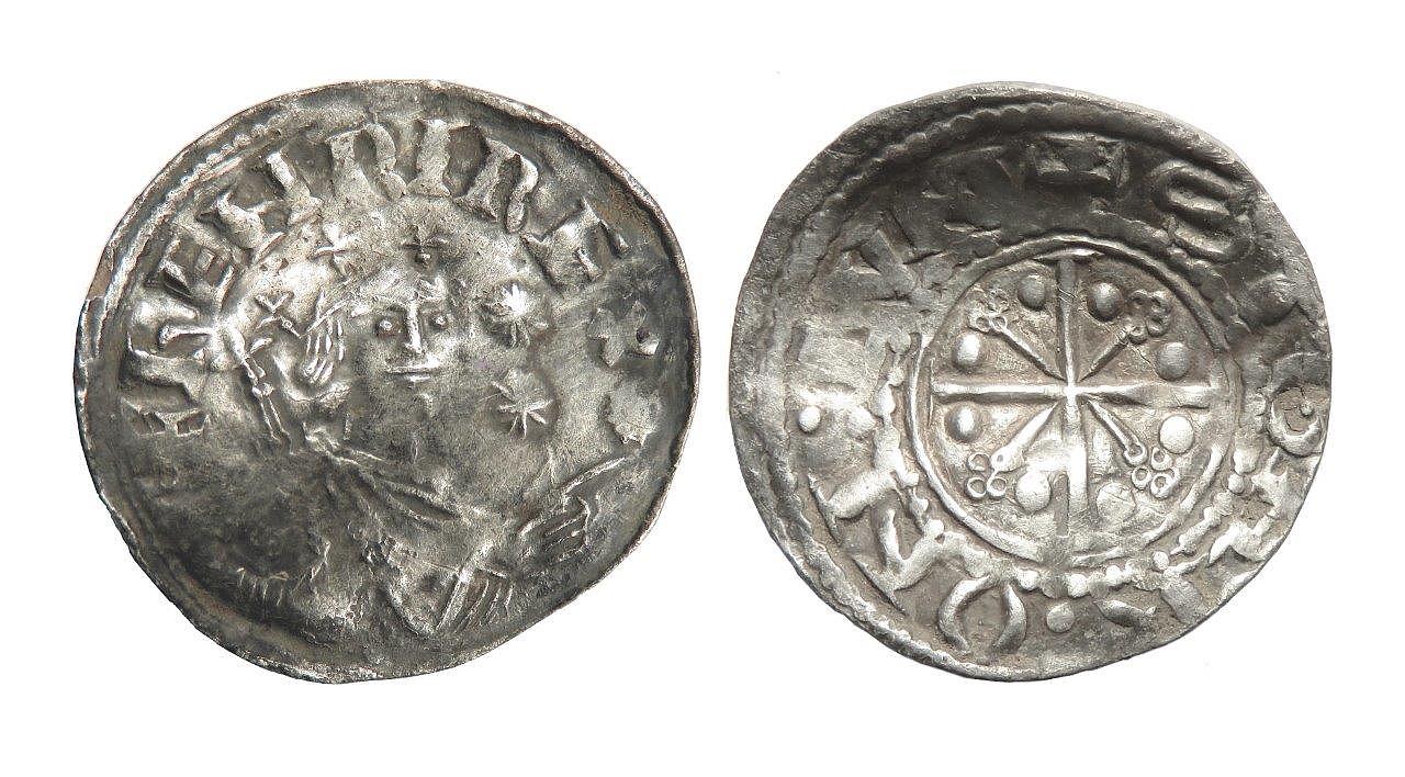 英國16歲男孩發現有千年歷史的硬幣