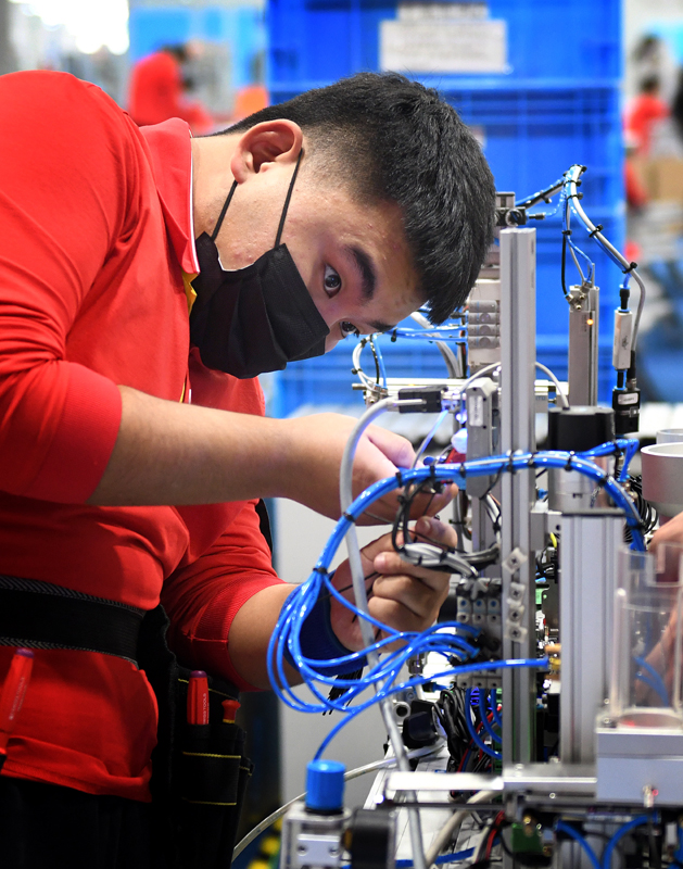 12��11�գ�����ѡ���������빤�̼�����Ŀ�����С�