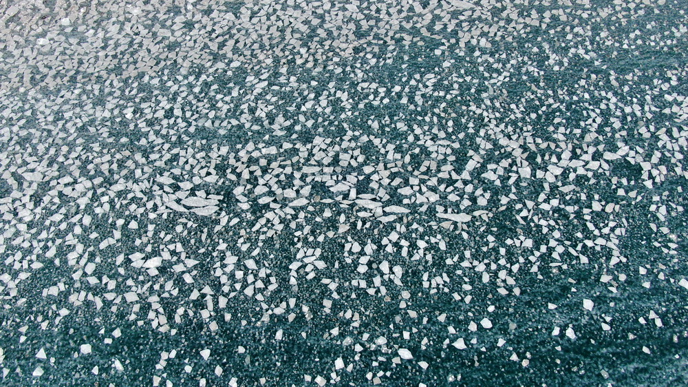 12��17��������ຣ����һ�ǣ����˻���Ƭ����