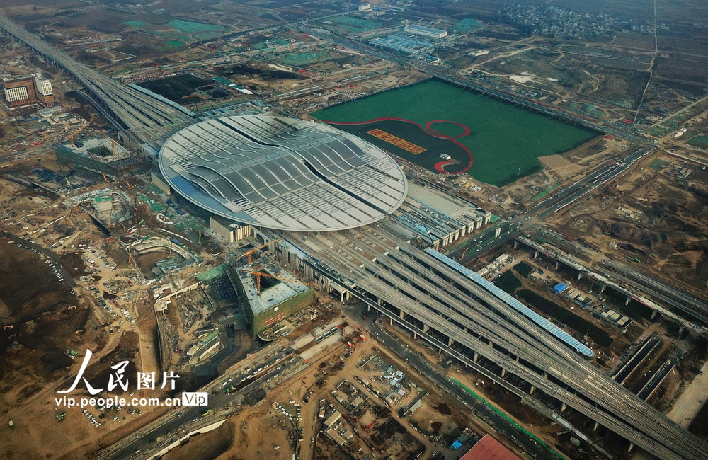 12��17�գ������еľ��۳Ǽ���·�۰�վ��·��Ŧ��