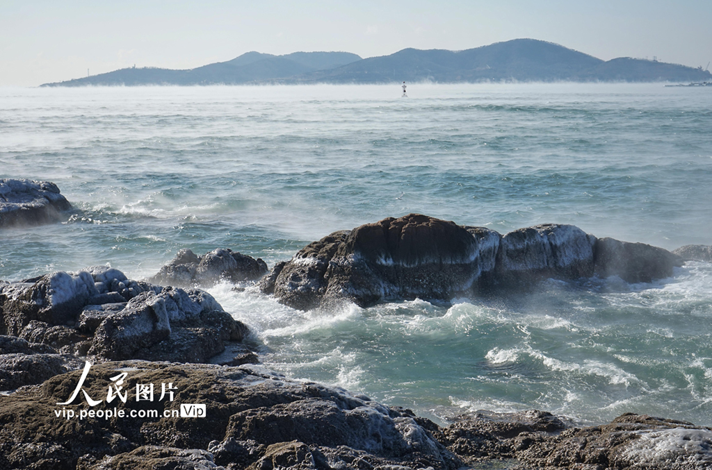 寒潮來襲 青島海面出現“海浩”奇觀【10】