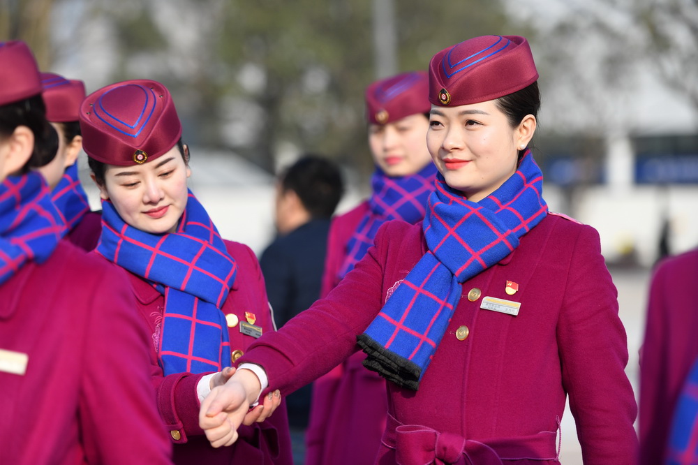 1月13日，重慶客運段乘務人員進行鐵路服務禮儀培訓。