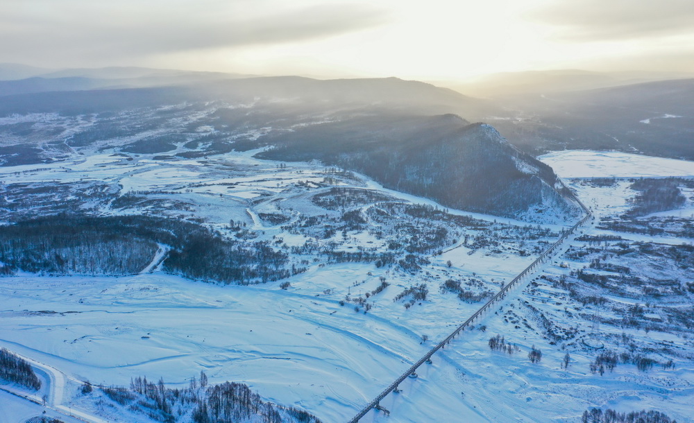 ����λ�ڴ��˰�������ɹŸ����и���ѩ����1��26���㣬���˻���Ƭ�����»������ ���� ��