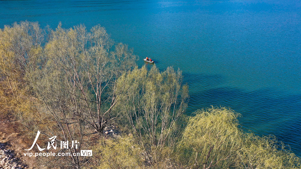 河北遵化：河湖打撈雜物 保清水入津【5】