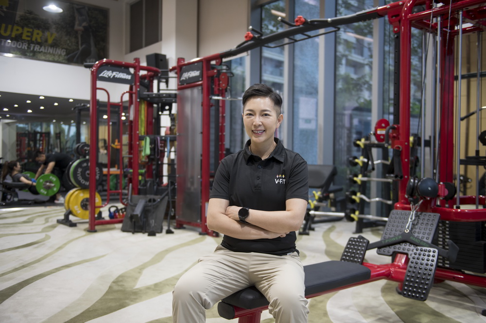 這是5月7日在健身房拍攝的何禹霏。