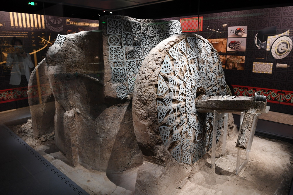 ����������ܫ����Ĺ��21��Ĺ��ս��������೵�ּ�����װ�Σ�5��18���㣩��