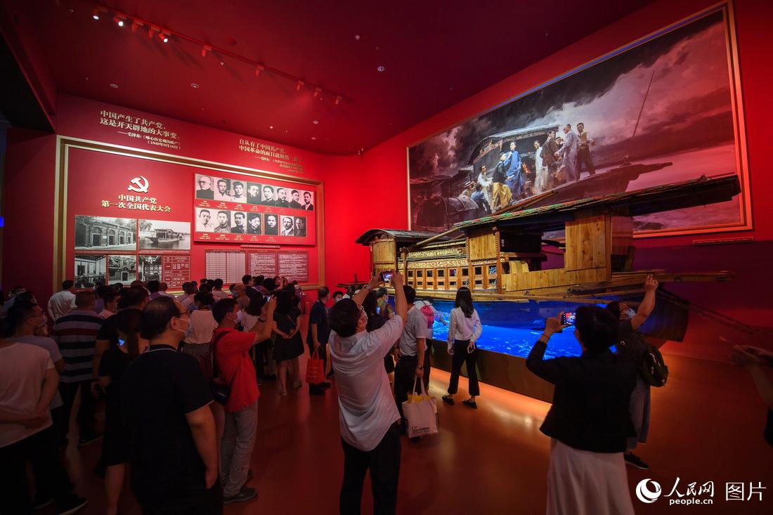 中国共产党历史展览馆今起正式对社会公众开放【3】