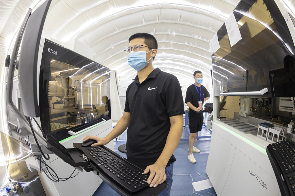 南京搭建“火眼”实验室 单日核酸检测量可达200万人份【3】